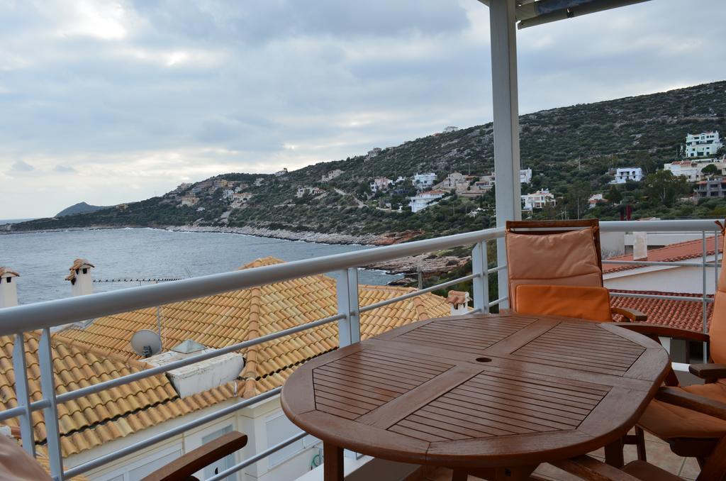 Giorgis Home Seafront Schinias Exterior foto